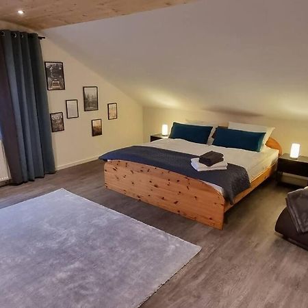 Capa Ferienwohnung Pfalz Нойштадт-ан-дер-Вайнштрасе Экстерьер фото