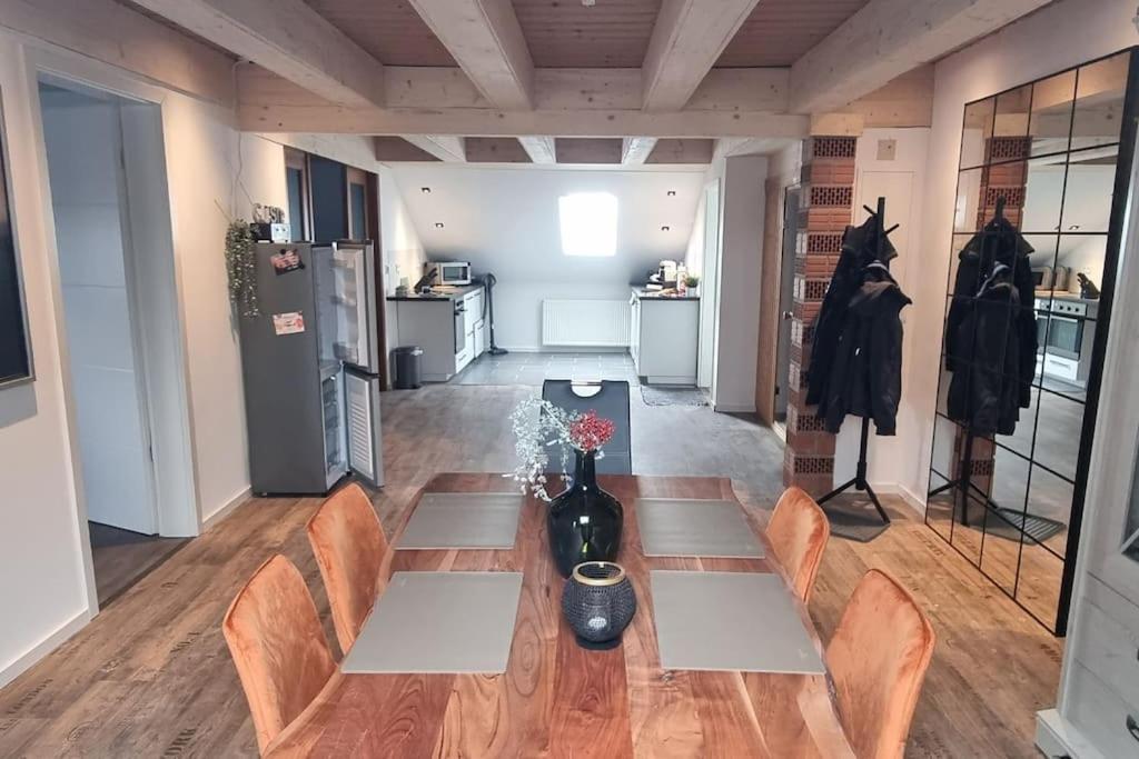 Capa Ferienwohnung Pfalz Нойштадт-ан-дер-Вайнштрасе Экстерьер фото